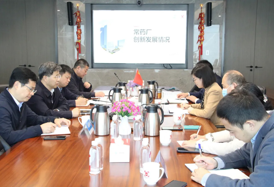 常州市总工会主席方国强一行赴电子游戏888集团网站进行调研